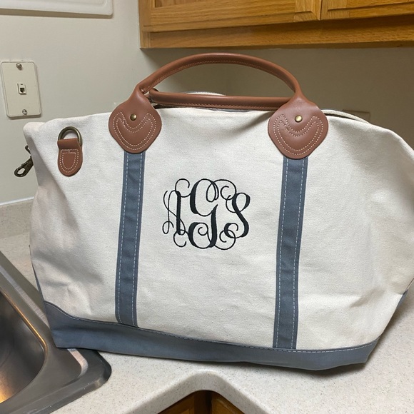 C B Weekender - Picture 2 of 5